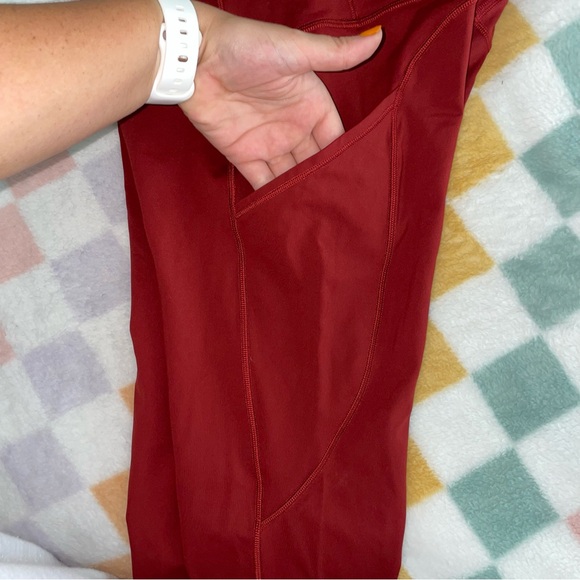 Cropped Lululemon Leggings - Picture 3 of 12